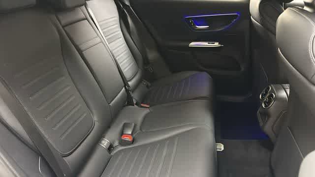 Used 2026 Mercedes-Benz GLC 300 4MATIC image 32