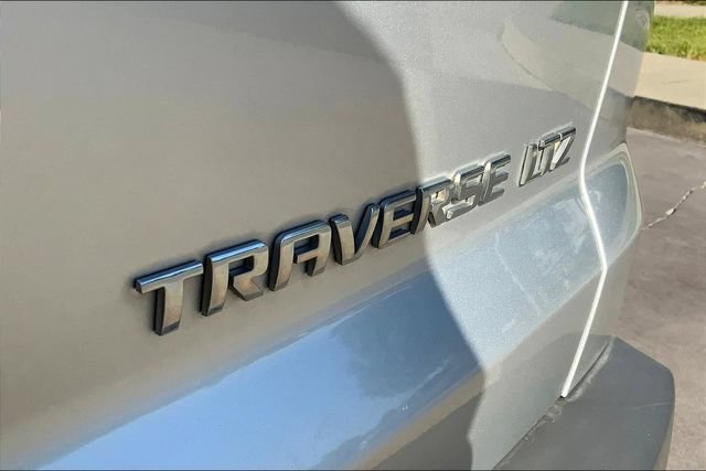 Used 2012 Chevrolet Traverse LTZ FWD image 8