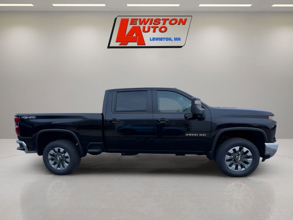 New 2026 Chevrolet Silverado 3500 LT image 9