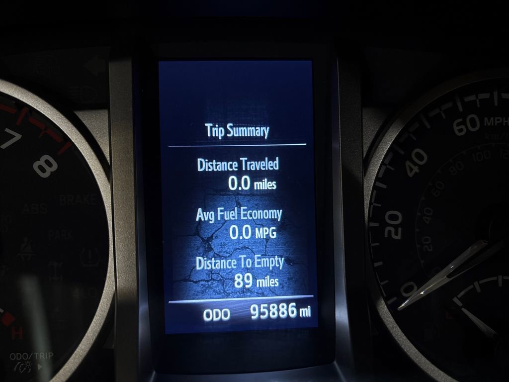 Used 2021 Toyota Tacoma SR5 w/ Technology Package image 16