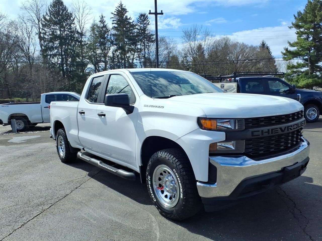 Used 2020 Chevrolet Silverado 1500 W/T w/ WT Fleet Convenience Package AWD/4WD image 3