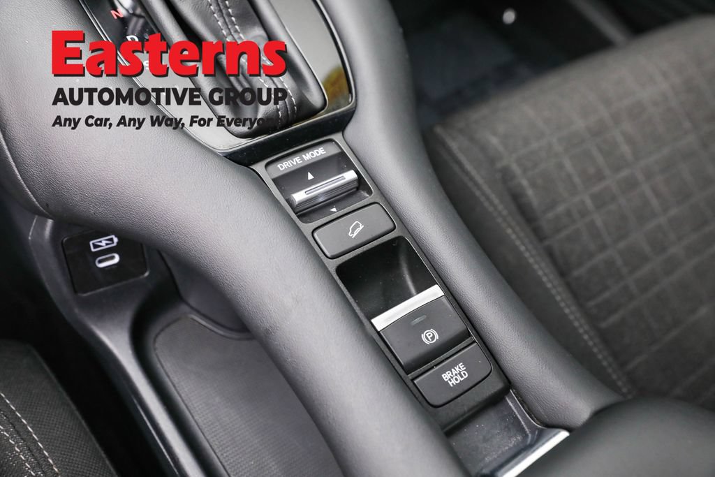 Used 2024 Honda HR-V LX image 20
