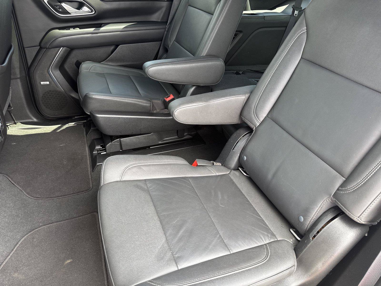Used 2021 Chevrolet Tahoe Z71 AWD/4WD image 32