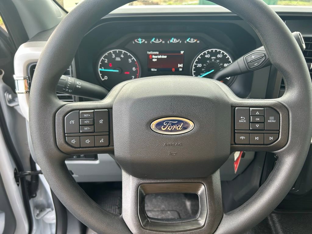New 2026 Ford F250 XL w/ XL Chrome Package image 16