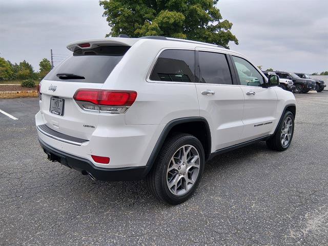 Used 2022 Jeep Grand Cherokee Limited AWD/4WD image 3