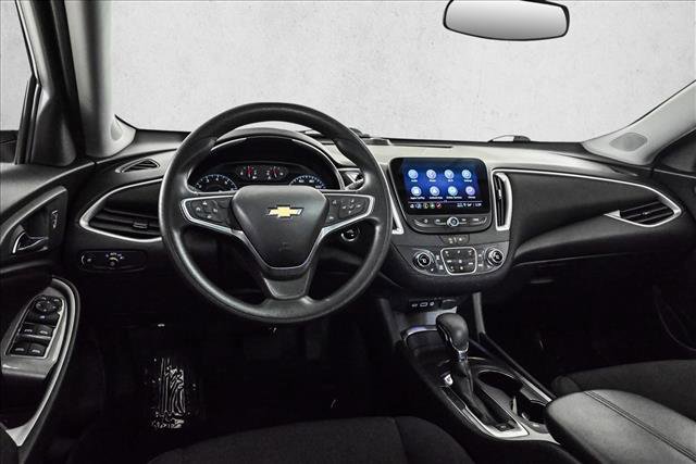 Used 2022 Chevrolet Malibu LT image 19