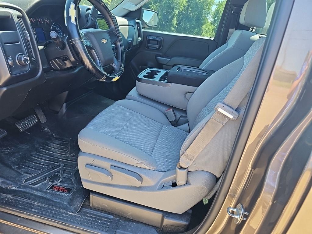 Used 2014 Chevrolet Silverado 1500 W/T RWD image 16