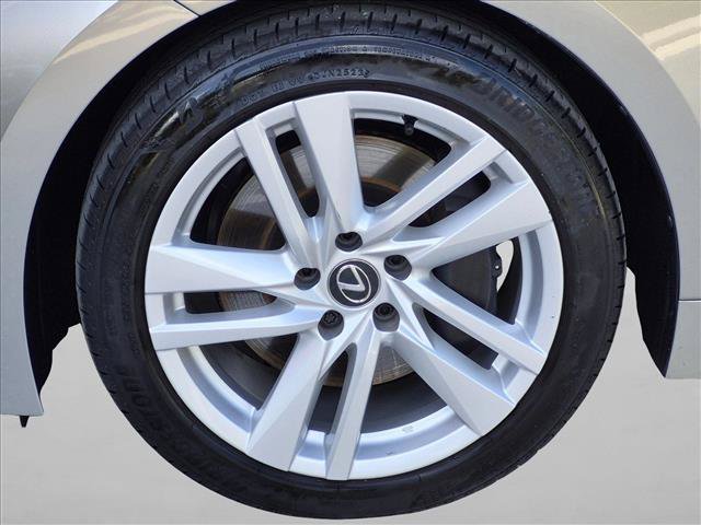 Used 2023 Lexus IS 300 w/ Comfort Package RWD image 24