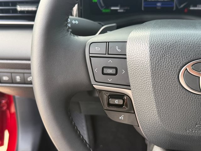 Used 2026 Toyota Camry XSE FWD image 15