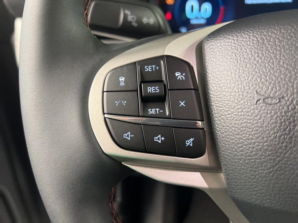 New 2026 Ford Explorer Active w/ Active Comfort Package image 18