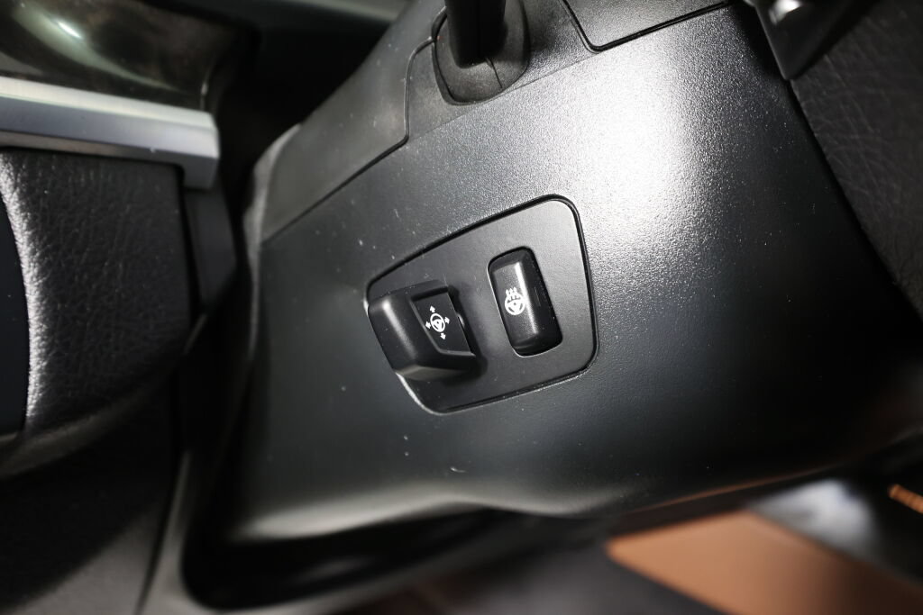 Used 2014 BMW 650i xDrive Coupe AWD/4WD image 22