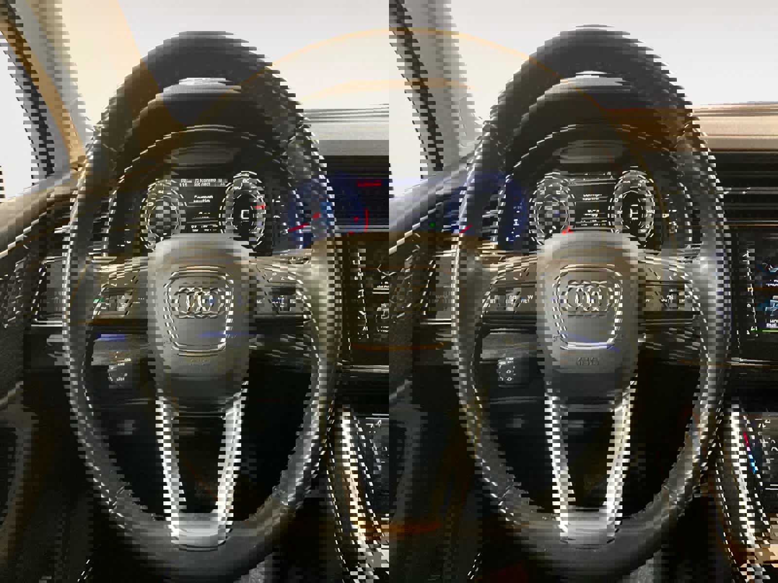 Used 2020 Audi Q7 3.0T Premium Plus image 12