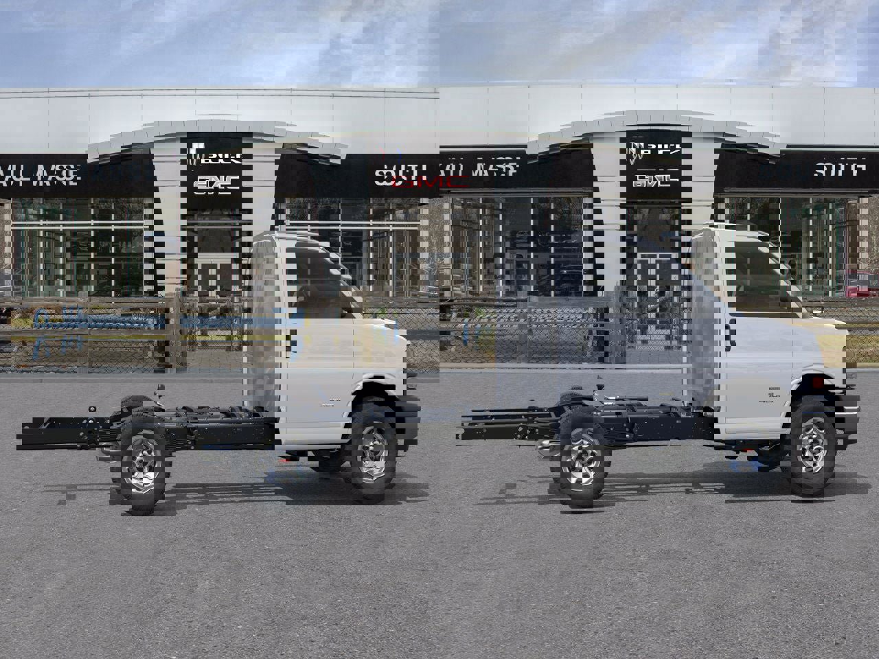 New 2025 GMC Savana 3500 w/ Power Convenience Package image 5