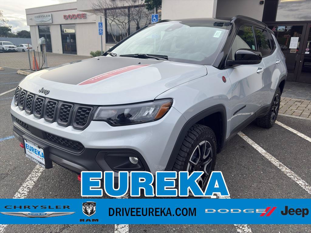 New 2026 Jeep Compass Trailhawk w/ Sun, Sound & Navigation Group