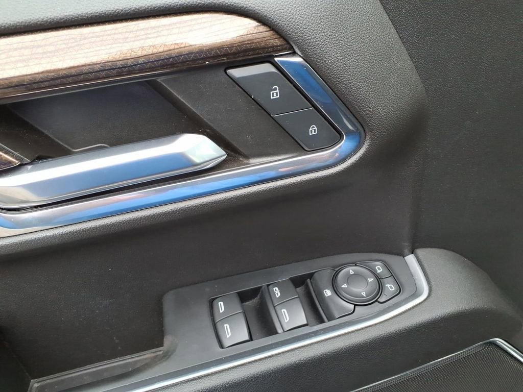 Used 2023 Chevrolet Silverado 1500 LT image 21