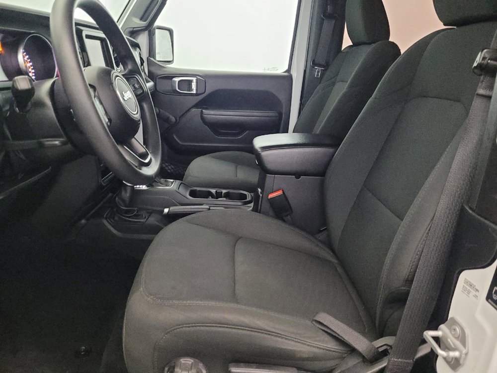 Used 2022 Jeep Wrangler Sport image 17