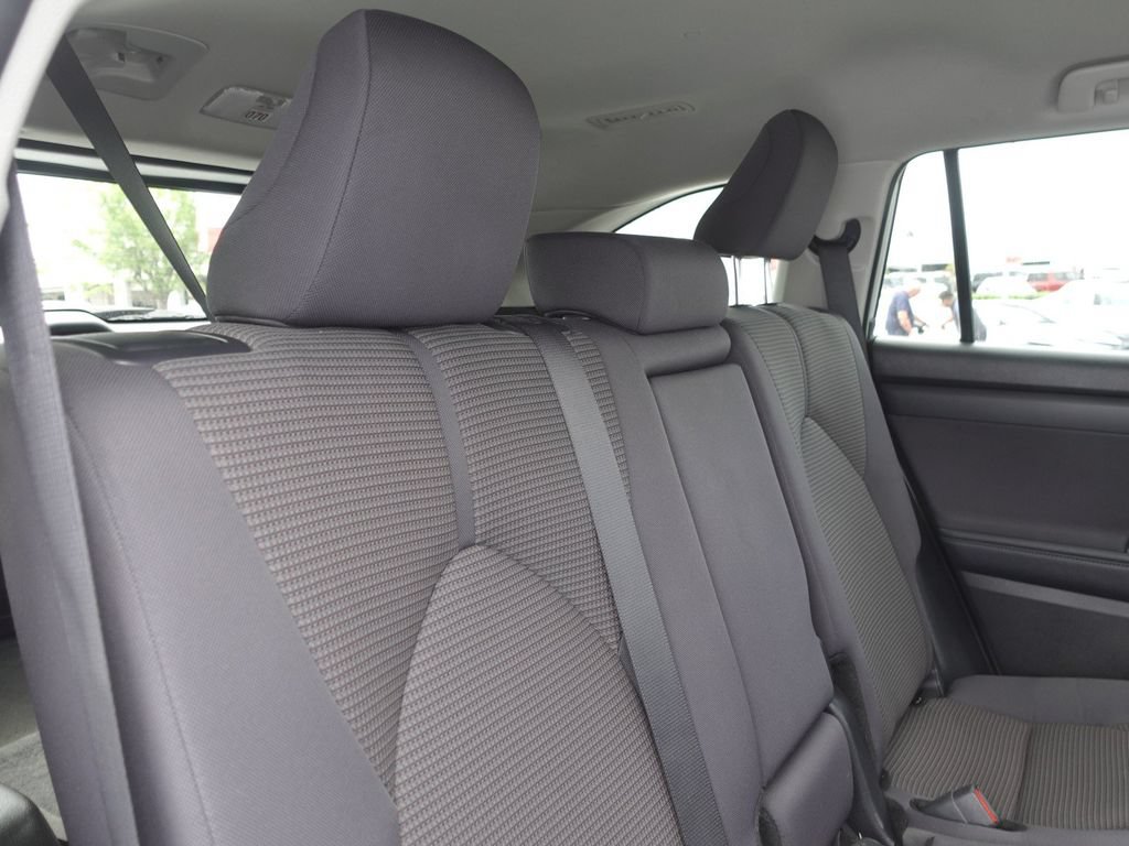 Certified 2024 Toyota Highlander LE AWD/4WD image 13