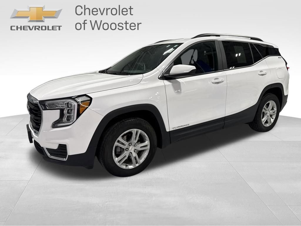 Used 2023 GMC Terrain SLE w/ Driver Convenience Package image 1