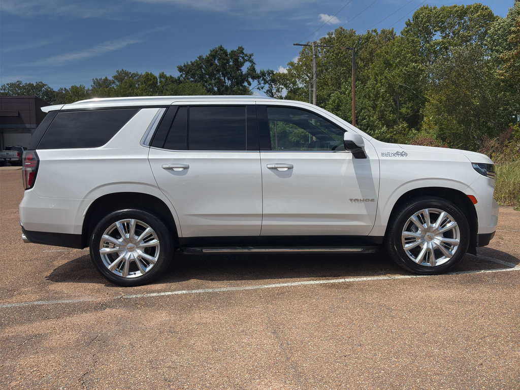 Used 2021 Chevrolet Tahoe High Country RWD image 3