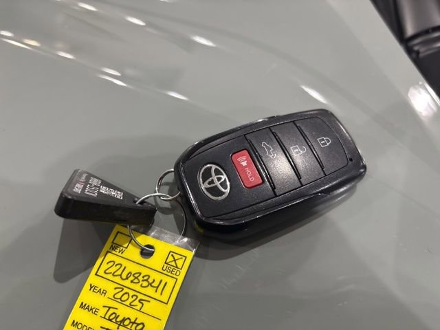 Used 2025 Toyota Tundra 1794 Edition image 32