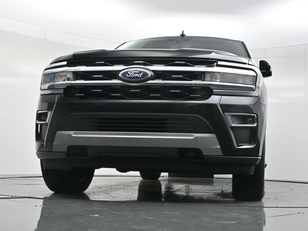 Used 2022 Ford Expedition Max Limited AWD/4WD image 49