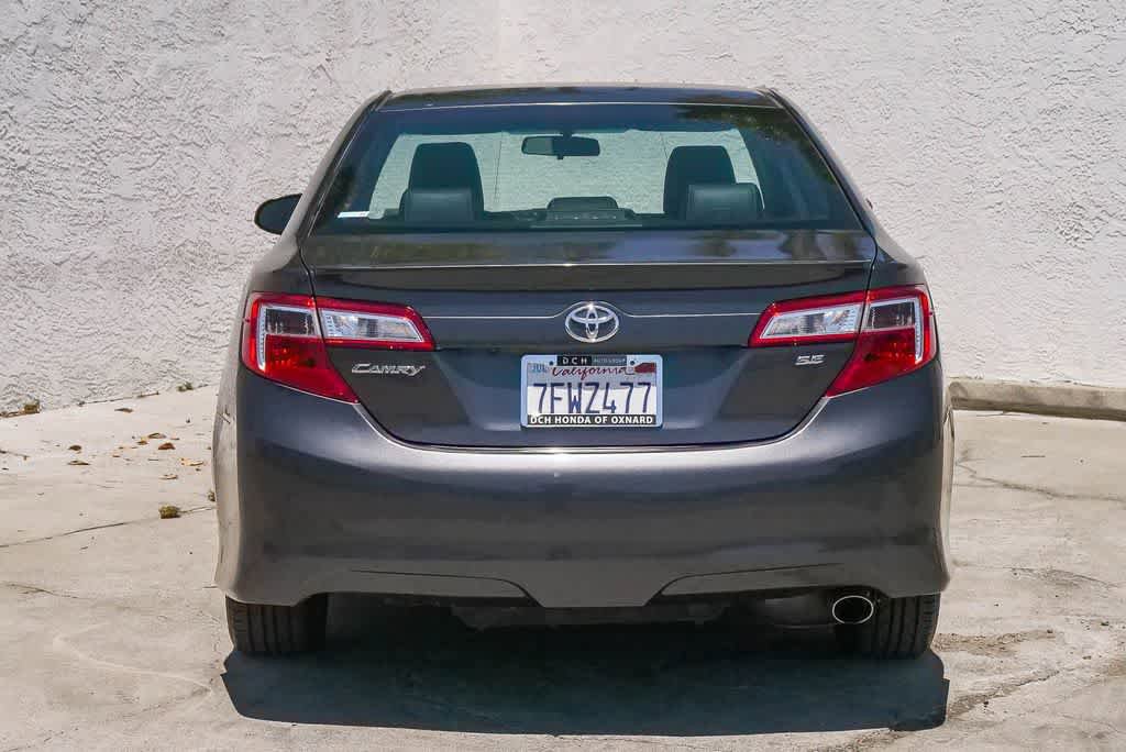 Used 2014 Toyota Camry SE FWD image 8