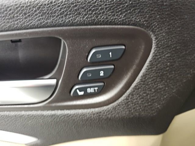 Used 2017 Acura MDX SH-AWD image 13