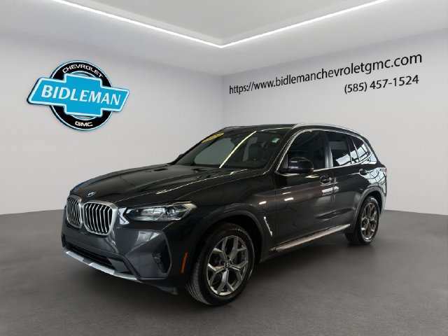 Used 2024 BMW X3 xDrive30i AWD/4WD image 3