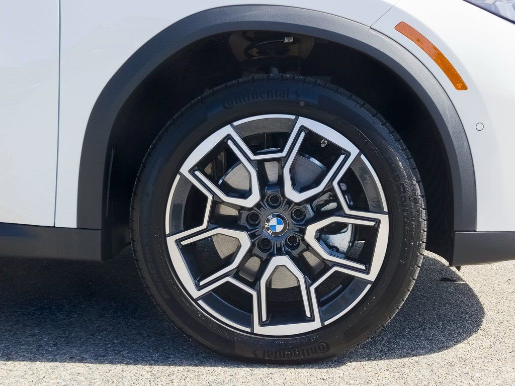 New 2026 BMW X2 xDrive28i w/ Technology Package image 6