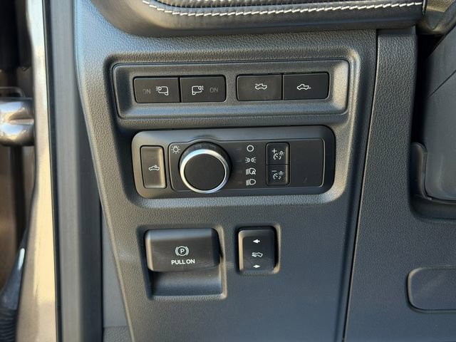 Used 2022 Ford F150 Lightning Platinum image 52