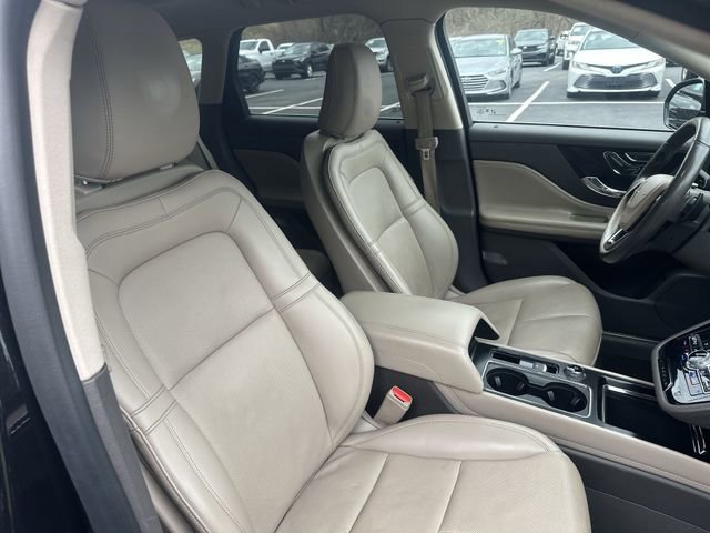 Used 2021 Lincoln Corsair Reserve w/ Elements Package image 29