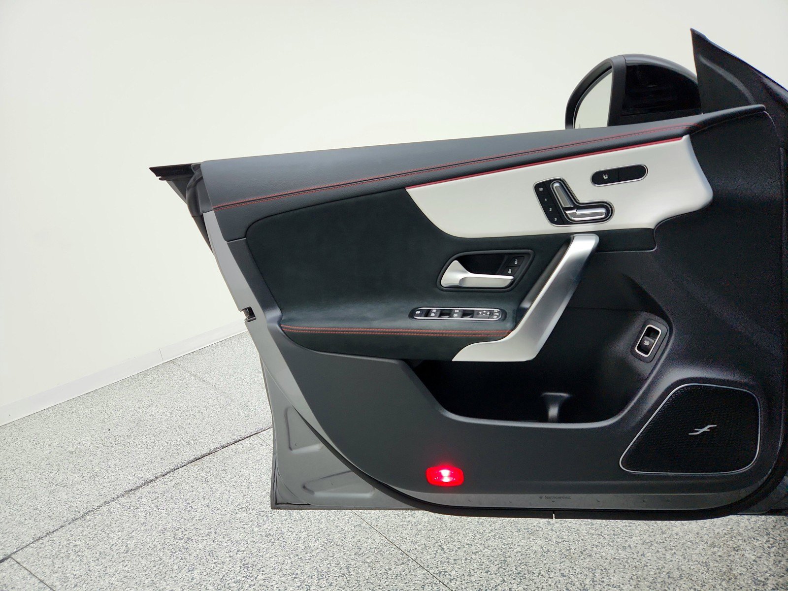 Certified 2024 Mercedes-Benz CLA 35 AMG 4MATIC image 18