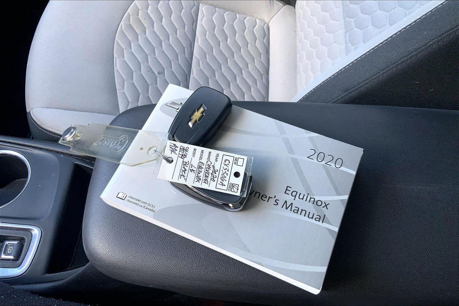 Used 2020 Chevrolet Equinox LS FWD image 12
