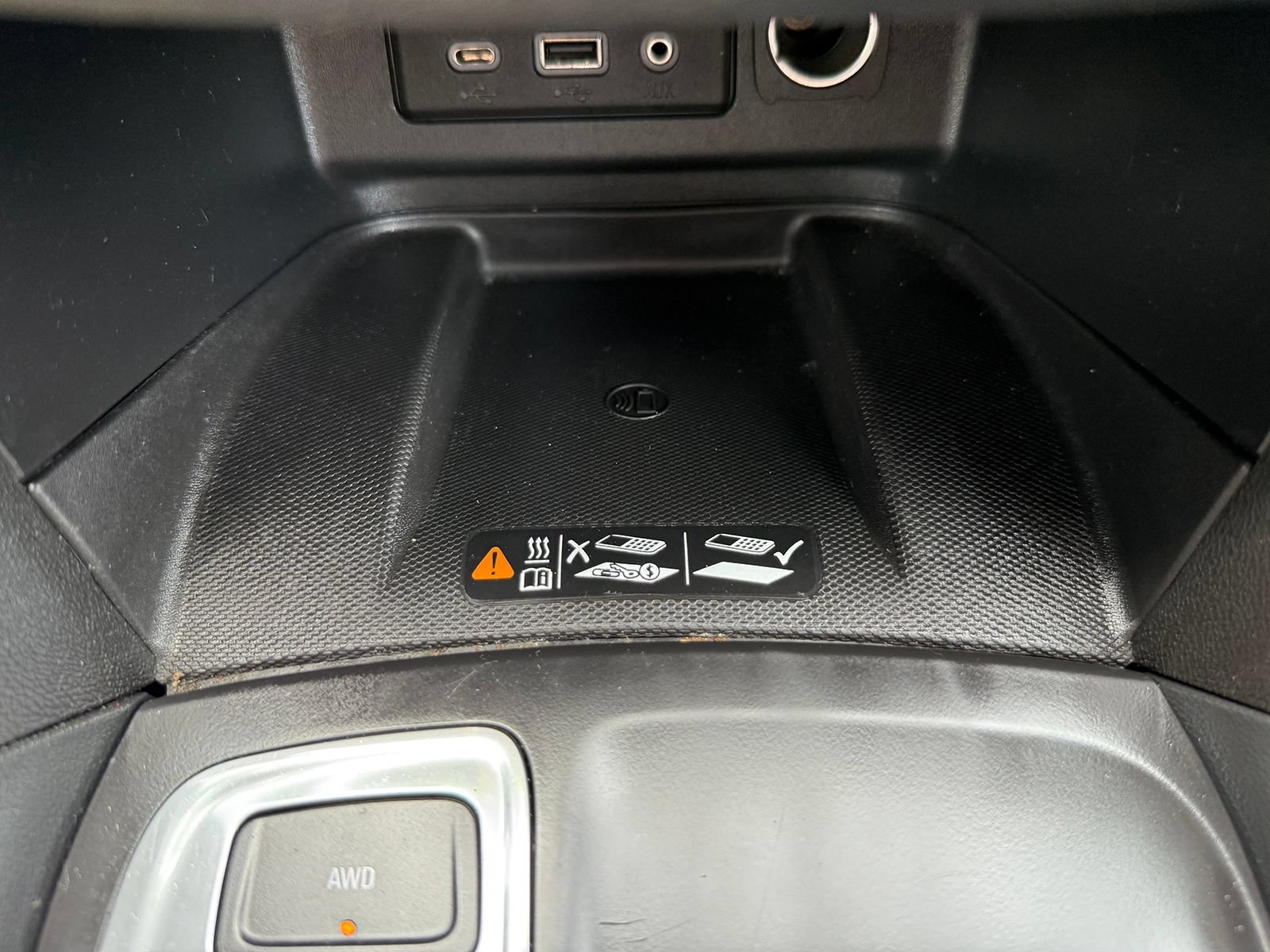 Certified 2020 Chevrolet Equinox Premier AWD/4WD image 32