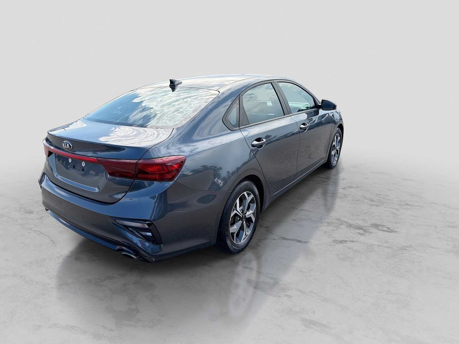 Used 2021 Kia Forte LXS FWD image 6