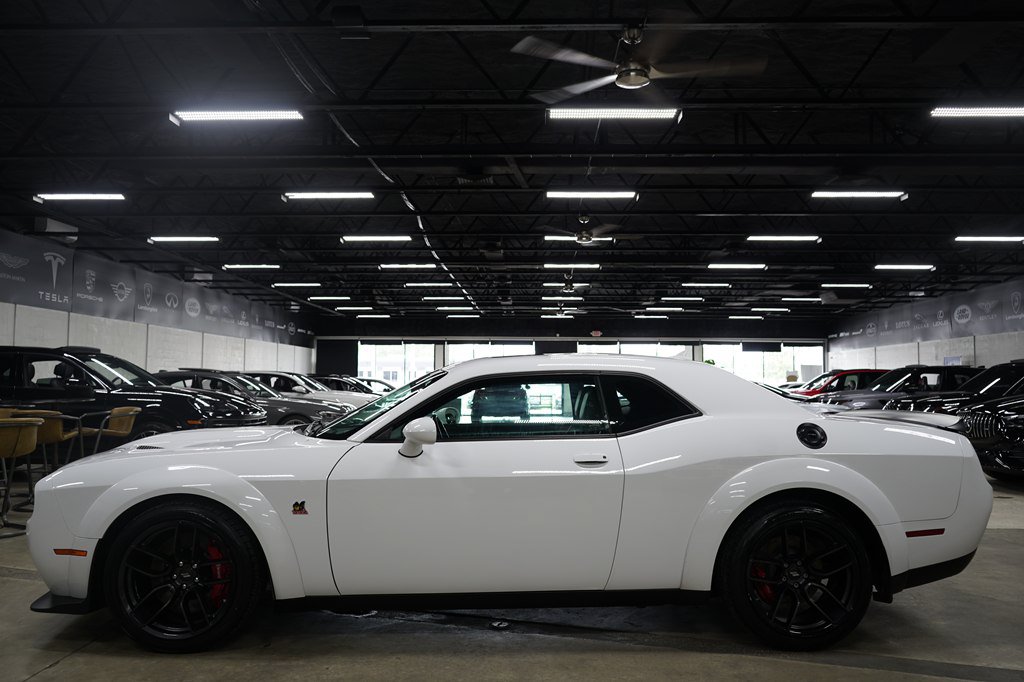 Used 2019 Dodge Challenger R/T Scat Pack RWD image 2