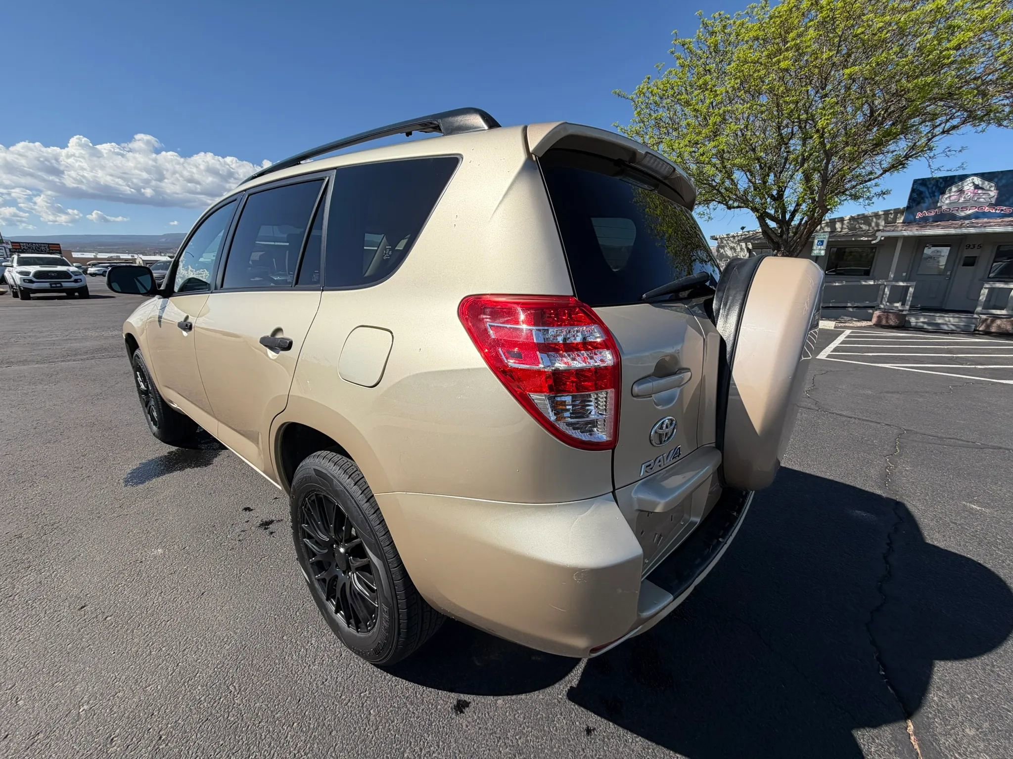 Used 2011 Toyota RAV4 4WD w/ Base L4 Extra Value Pkg image 8