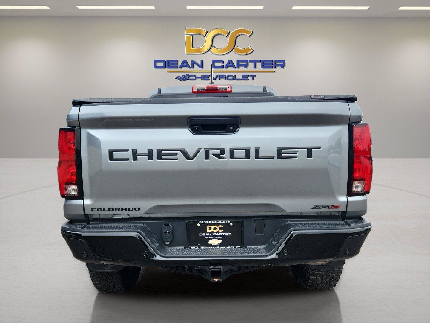 Used 2024 Chevrolet Colorado ZR2 w/ Technology Package AWD/4WD image 4
