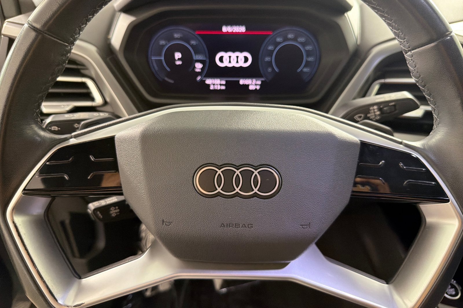 Used 2023 Audi Q4 e-tron Premium Plus RWD image 22