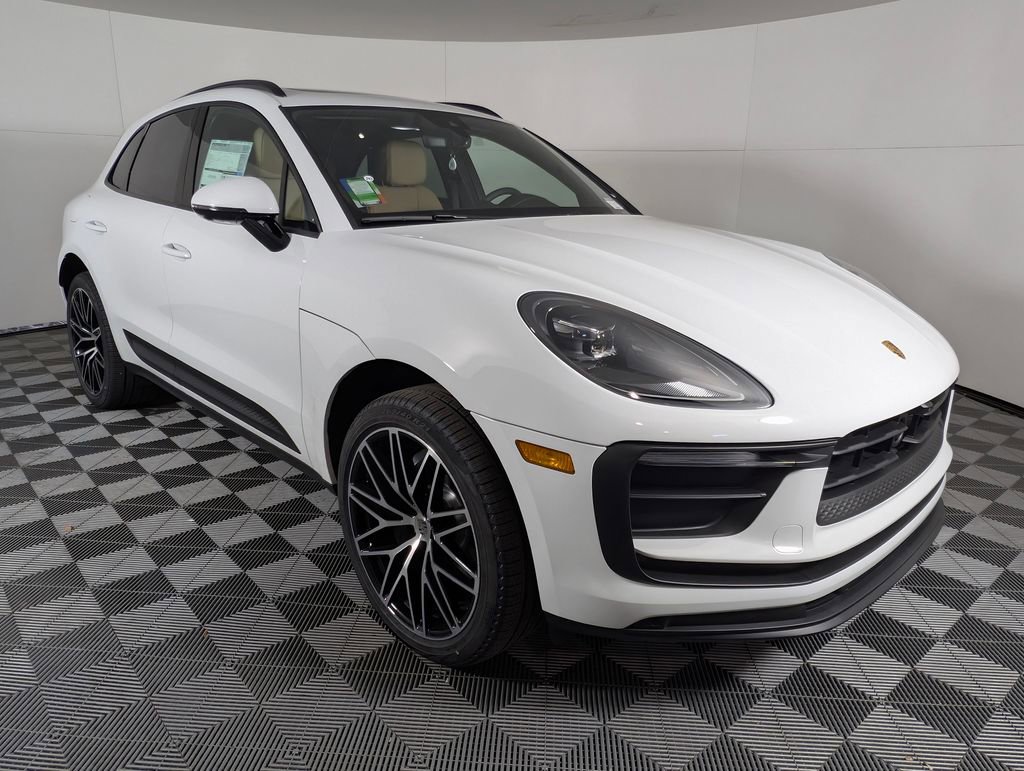 New 2026 Porsche Macan image 9