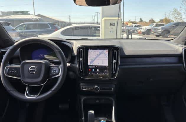 Used 2023 Volvo C40 P8 Recharge Ultimate AWD/4WD image 4