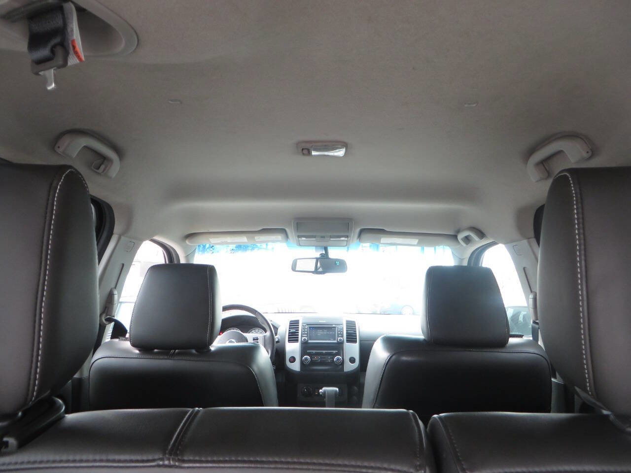 Used 2015 Nissan Xterra PRO-4X w/ Pro-4x Leather Package image 15