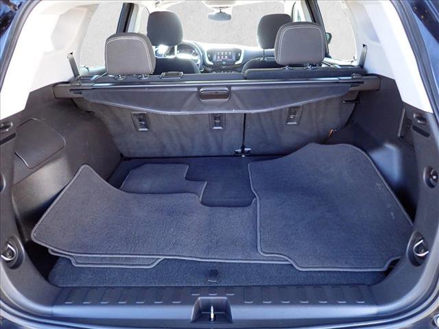 Used 2022 GMC Terrain SLE w/ LPO, Cargo Package image 7