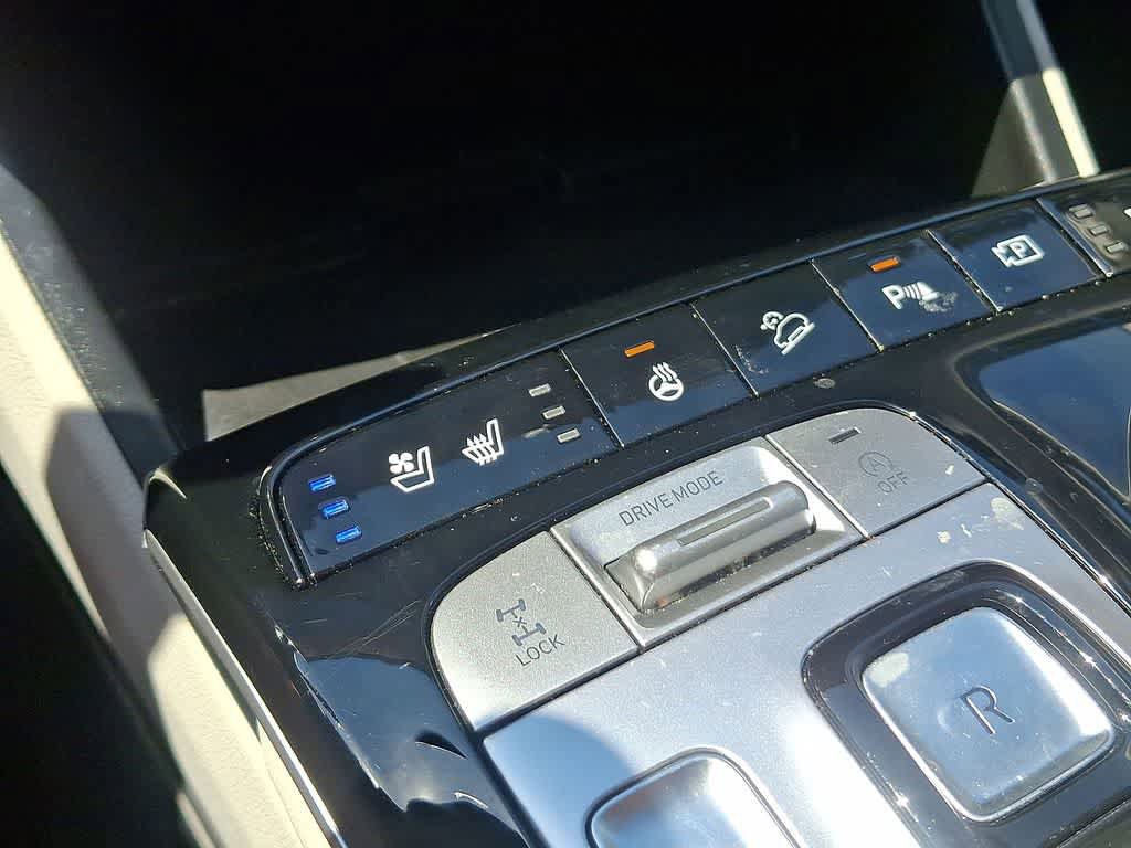 Used 2023 Hyundai Tucson Limited AWD/4WD image 16