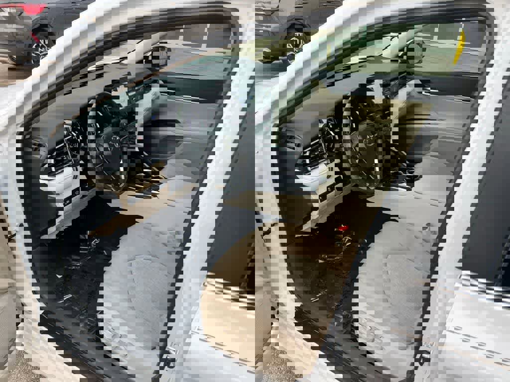 Used 2023 Toyota Camry LE image 2