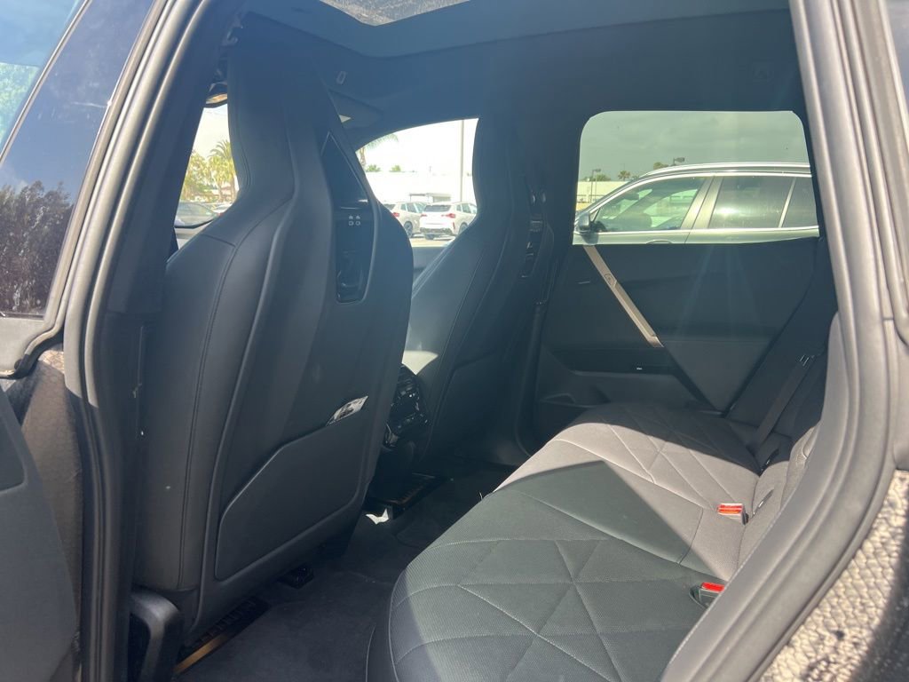 Certified 2023 BMW iX xDrive50 w/ Sport Package AWD/4WD image 6