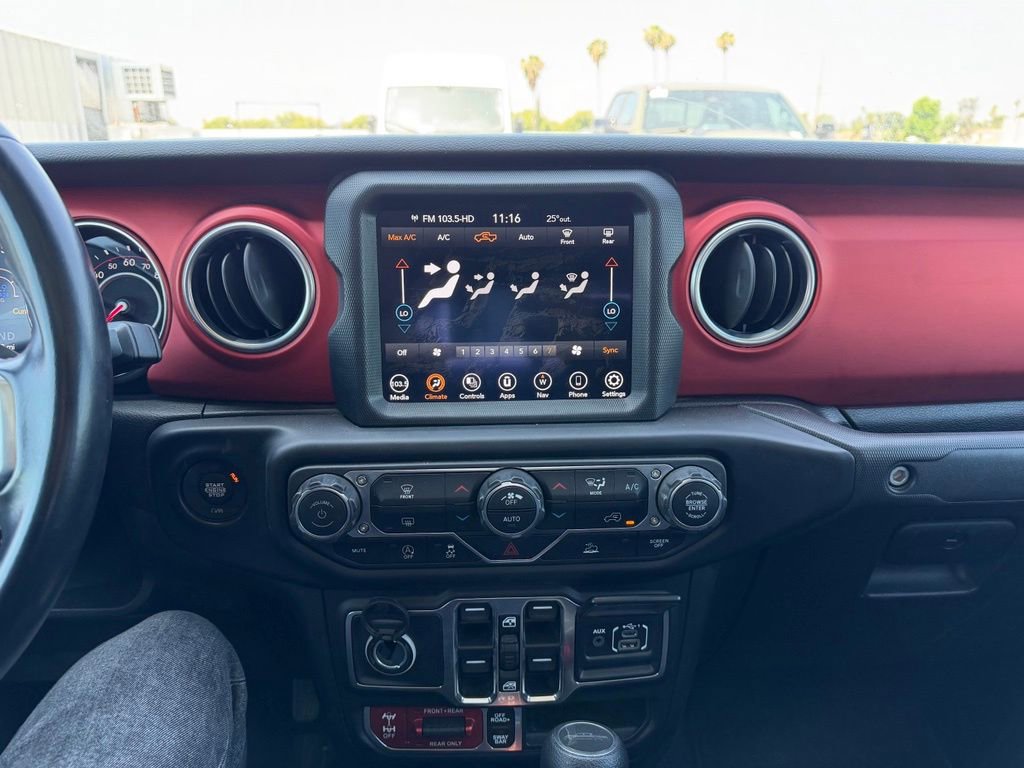Used 2021 Jeep Gladiator Overland AWD/4WD image 9