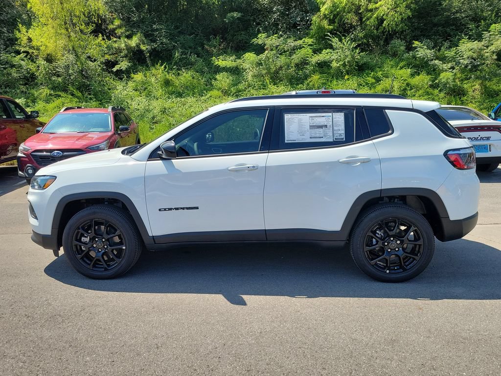 New 2026 Jeep Compass Latitude AWD/4WD image 6