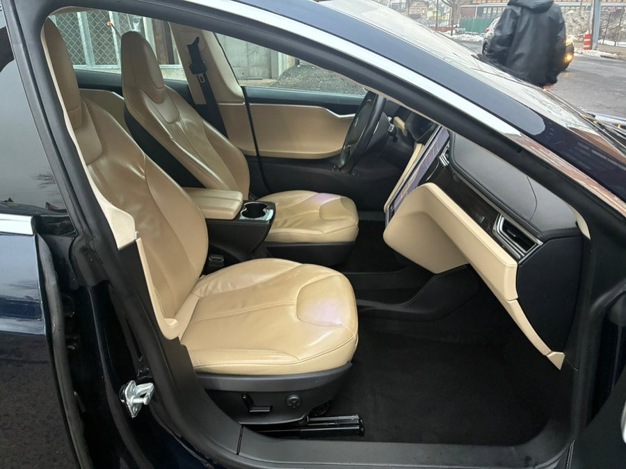 Used 2014 Tesla Model S 60 image 15
