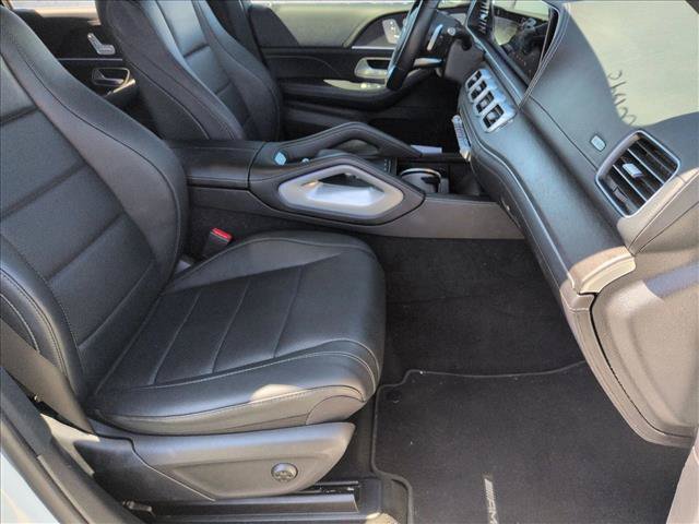 Used 2022 Mercedes-Benz GLS 450 4MATIC image 17
